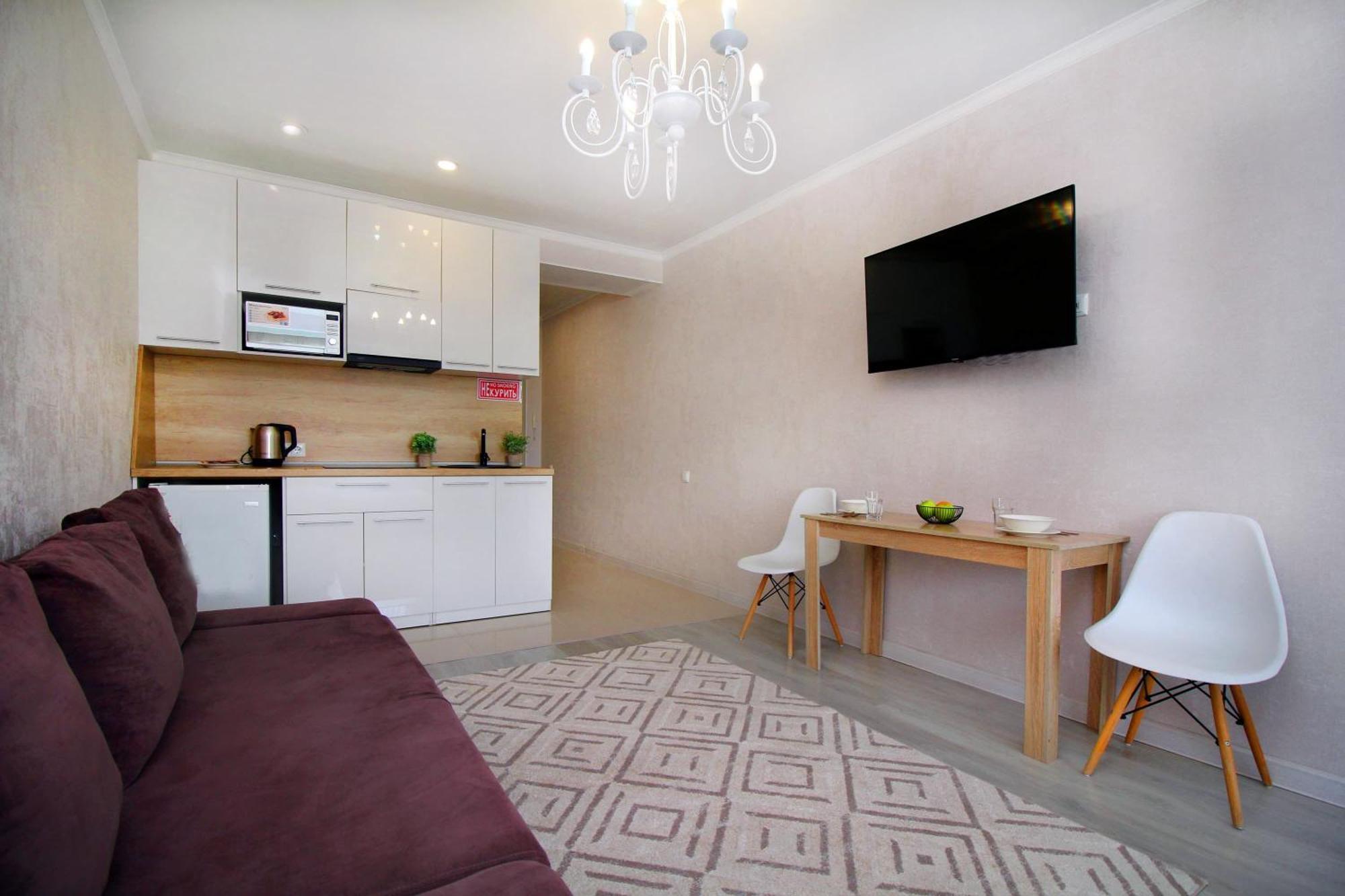 Almaty Cozy Apart Hotel Екстериор снимка